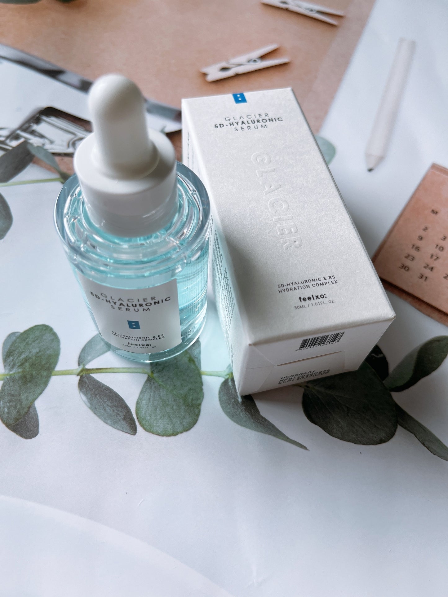 Feelxo 冰川水5D 玻尿酸精華