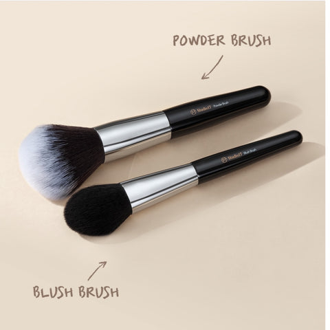 Studio 17 833 blush brush 胭脂掃