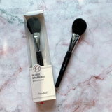 Studio 17 833 blush brush 胭脂掃